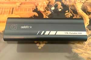 Addlink P21 review: This affordable, portable SSD looks great