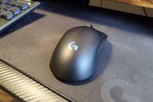 Logitech's wireless charging mousepad is the best absurd PC luxury I've ever owned