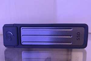 Seagate Ultra Compact SSD review: Not your parents' flash drive